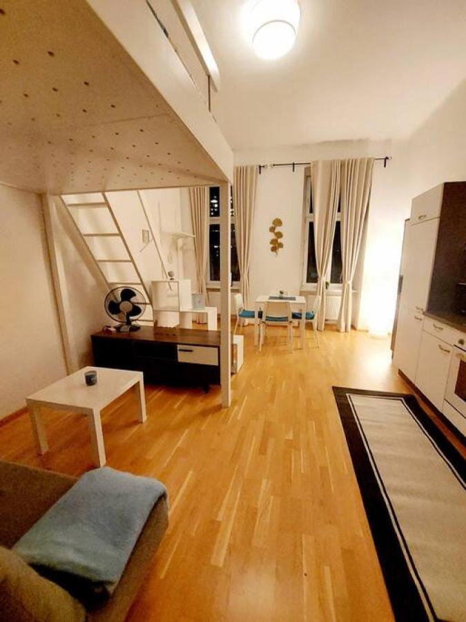 Cozy Vienna City Apartment 40M2 In Central & Beautiful Family Area Right At Subway & Park ภายนอก รูปภาพ