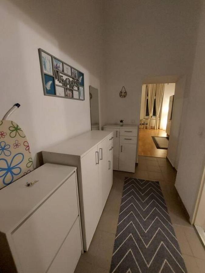 Cozy Vienna City Apartment 40M2 In Central & Beautiful Family Area Right At Subway & Park ภายนอก รูปภาพ