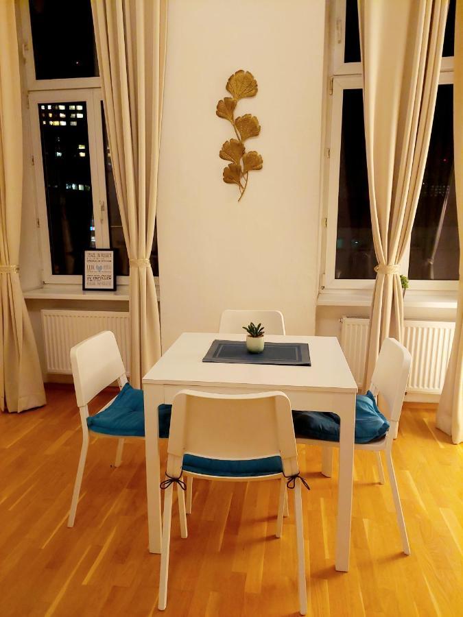 Cozy Vienna City Apartment 40M2 In Central & Beautiful Family Area Right At Subway & Park ภายนอก รูปภาพ